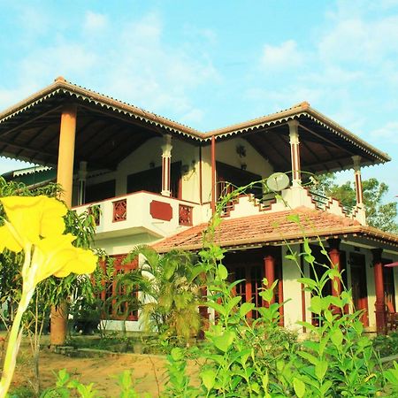 Sinhagiri Villa Sigiriya Esterno foto