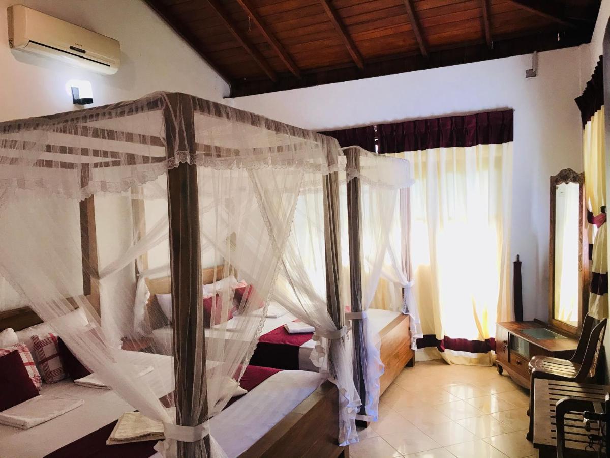 Sinhagiri Villa Sigiriya Esterno foto