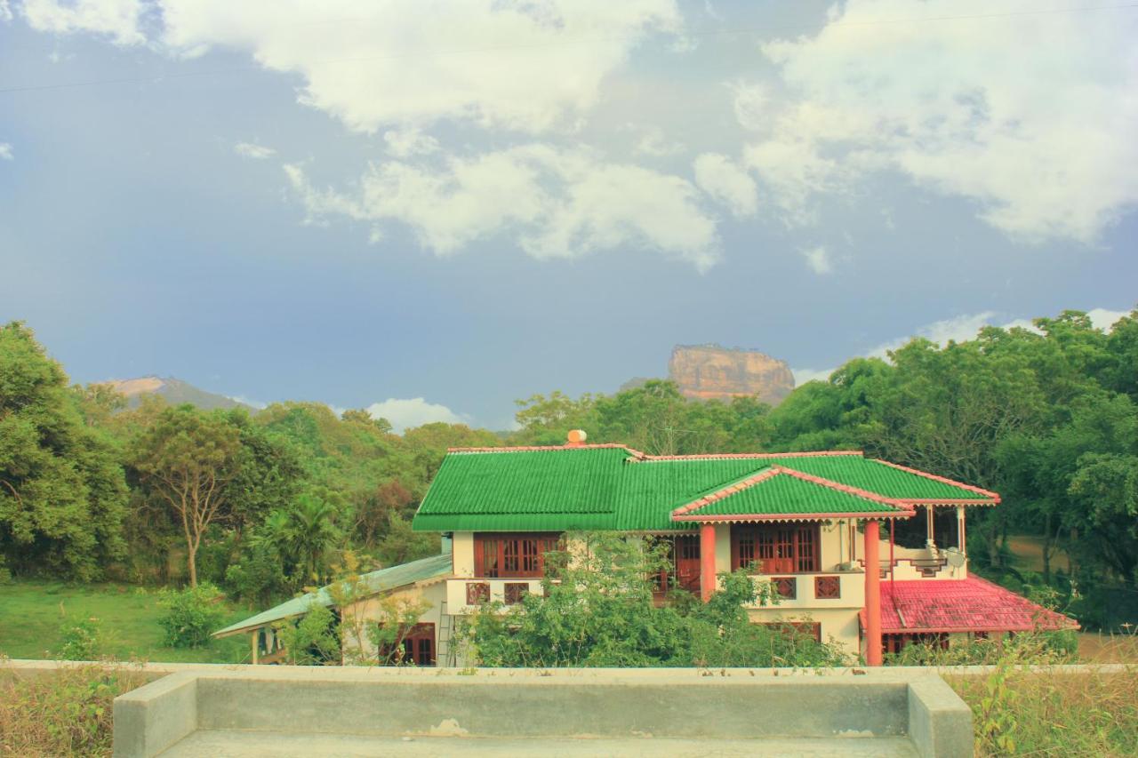 Sinhagiri Villa Sigiriya Esterno foto